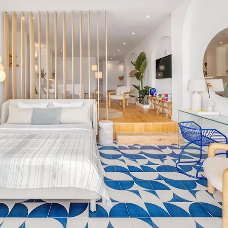 Ocean By Endless Sun I Modern Comfort, Sea View, Wi-fi, Parking, Rooftop Pool Apartmán