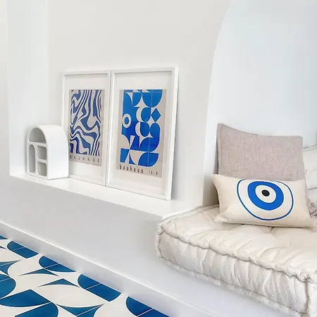 Ocean By Endless Sun I Modern Comfort, Sea View, Wi-fi, Parking, Rooftop Pool Apartment