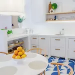 Ocean By Endless Sun I Modern Comfort, Sea View, Wi-fi, Parking, Rooftop Pool *