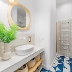 شقة Ocean By Endless Sun I Modern Comfort, Sea View, Wi-fi, Parking, Rooftop Pool