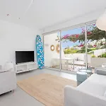Daire Ocean By Endless Sun I Modern Comfort, Sea View, Wi-fi, Parking, Rooftop Pool