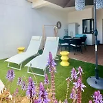 דירה Ocean By Endless Sun I Modern Comfort, Sea View, Wi-fi, Parking, Rooftop Pool