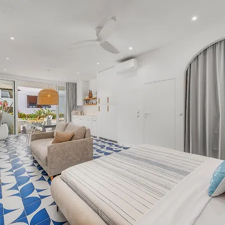 Ocean By Endless Sun I Modern Comfort, Sea View, Wi-fi, Parking, Rooftop Pool アパート ラゴス