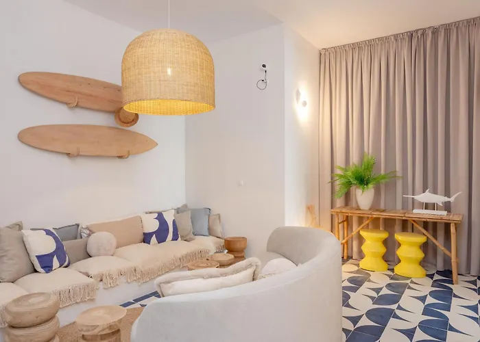 Ocean By Endless Sun I Modern Comfort, Sea View, Wi-fi, Parking, Rooftop Pool アパート