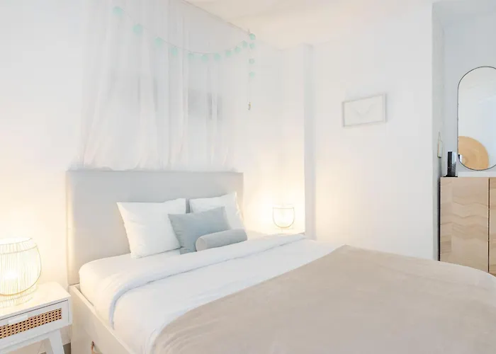 Ocean By Endless Sun I Modern Comfort, Sea View, Wi-fi, Parking, Rooftop Pool ラゴス