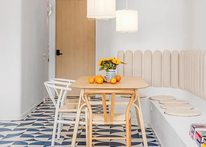 Ocean By Endless Sun I Modern Comfort, Sea View, Wi-fi, Parking, Rooftop Pool アパート *