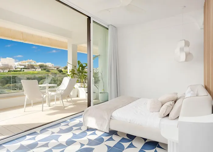 Ocean By Endless Sun I Modern Comfort, Sea View, Wi-fi, Parking, Rooftop Pool アパート *