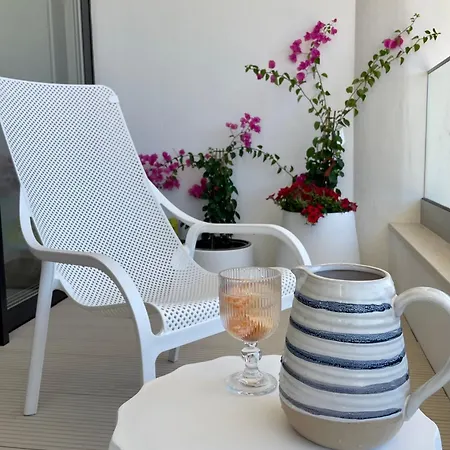 Apartment Ocean By Endless Sun I Modern Comfort, Sea View, Wi-fi, Parking, Rooftop Pool *