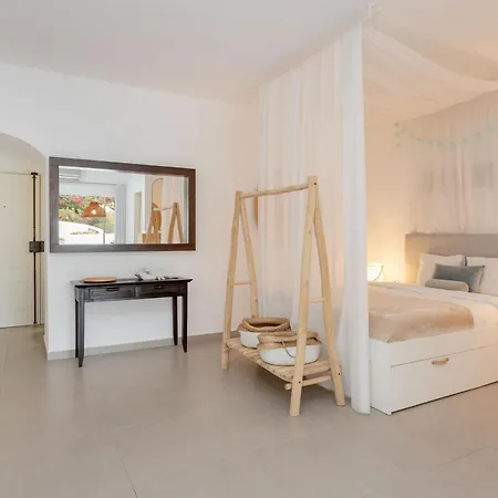 Apartment Ocean By Endless Sun I Modern Comfort, Sea View, Wi-fi, Parking, Rooftop Pool *